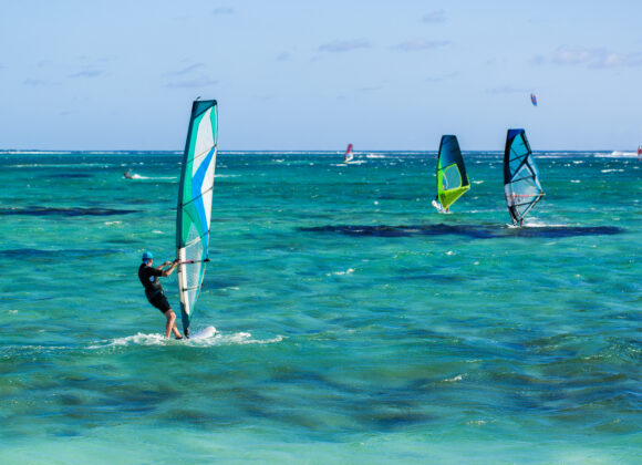 WINDSURF & KITE SURF