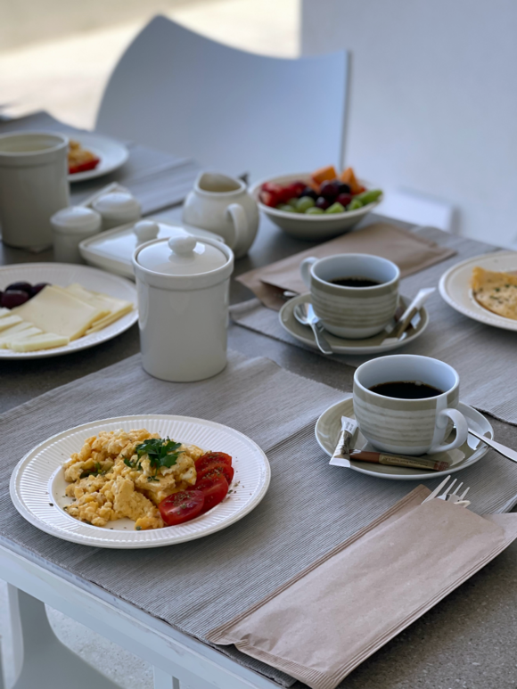 BREAKFAST