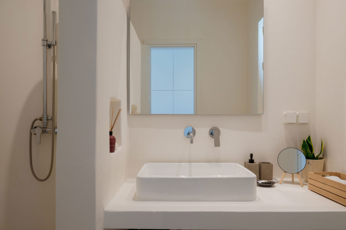Dheos Suite